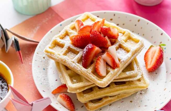 Waffle-with-Berries